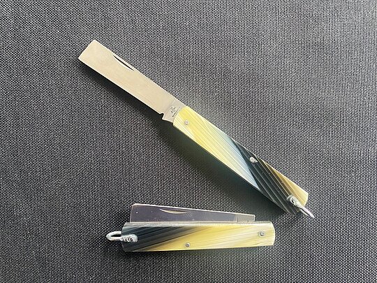 Schabemesser aus gehärtetem Stahl, Rasierklingen-artig (W-102F) by Solution